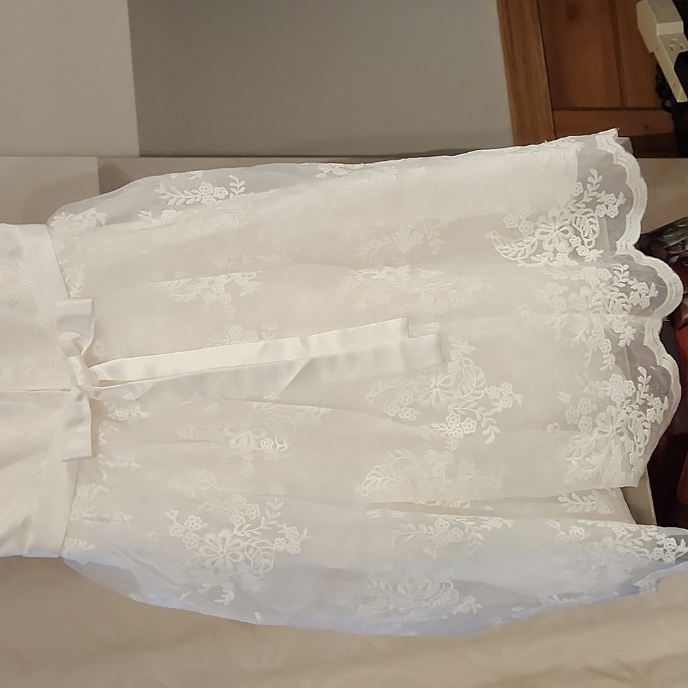 GLUMULICE IVORY WHITE BRAND NEW SIZE 12/18 MONTHS ALL OCCASION GOWN. - Picture 9 of 11